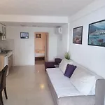 Feral Apartament
