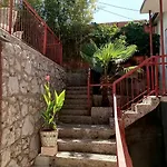 Feral Apartament