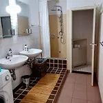 Apartament Feral Neum