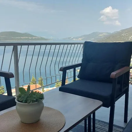 Lejlighed Feral Neum