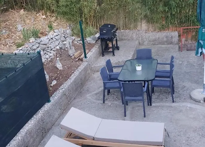 Lejlighed Feral Neum